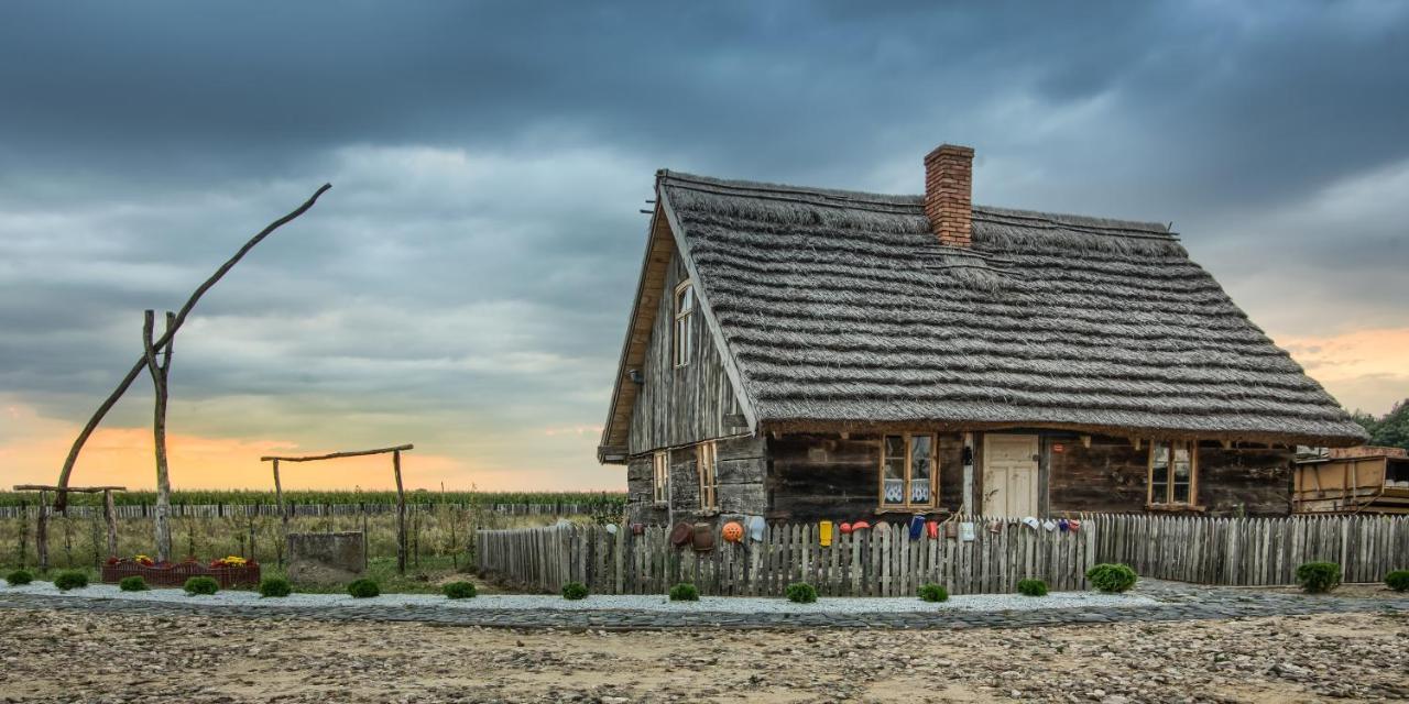 Skansen Bicz Resort Stare Miasto  ภายนอก รูปภาพ